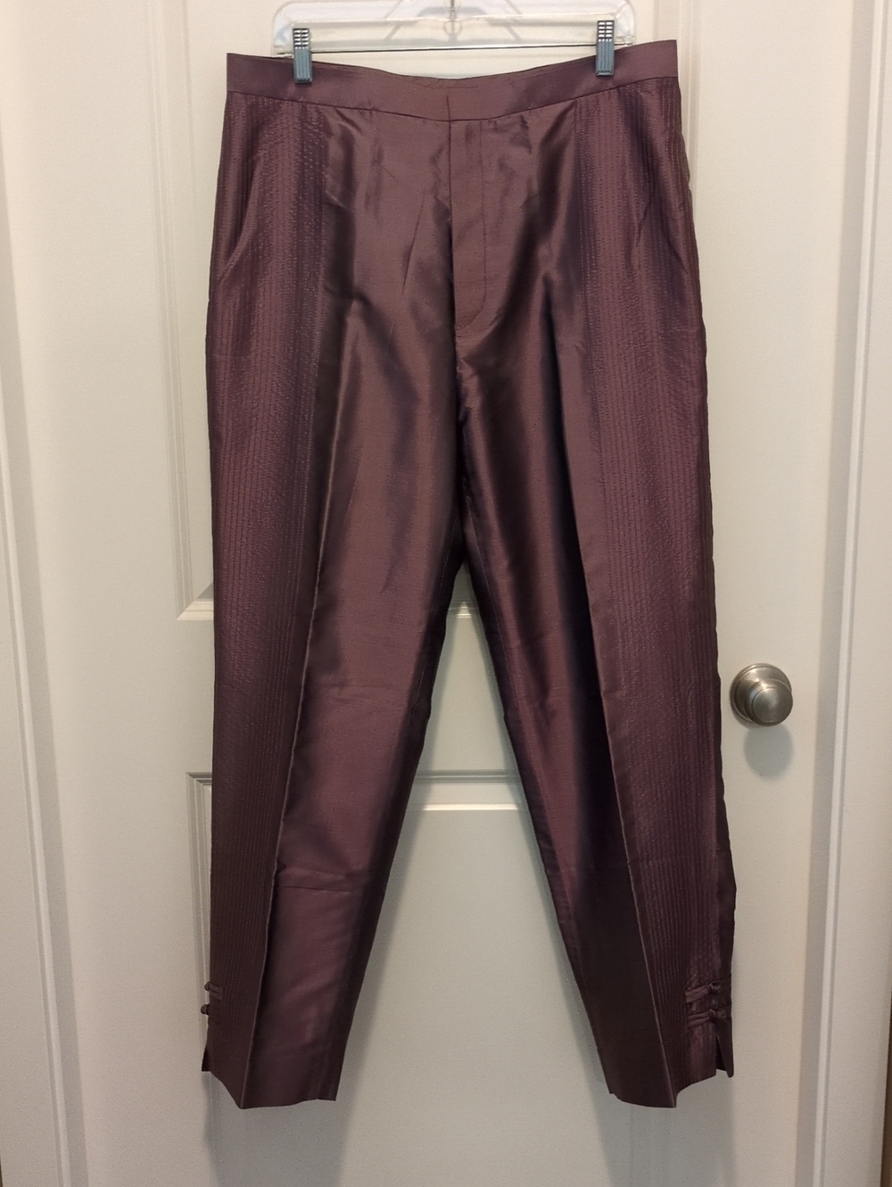 Purple 100% silk pants with pin tuck and leg accents - Size L/XL approx